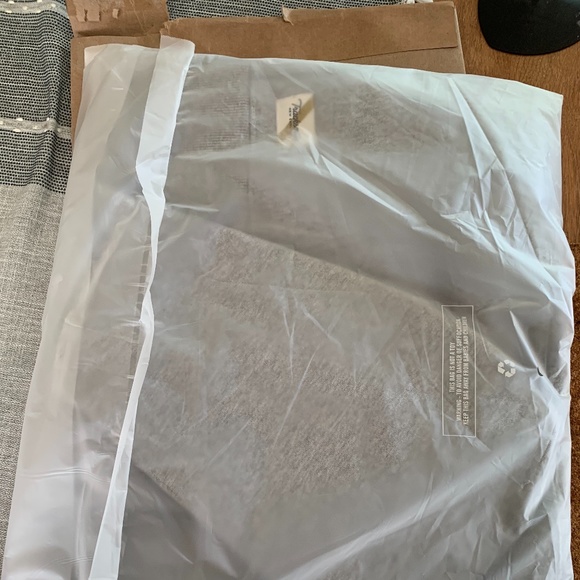 Tracksmith Mens Hoodie Sweatshirt Gray Large - Picture 2 of 4